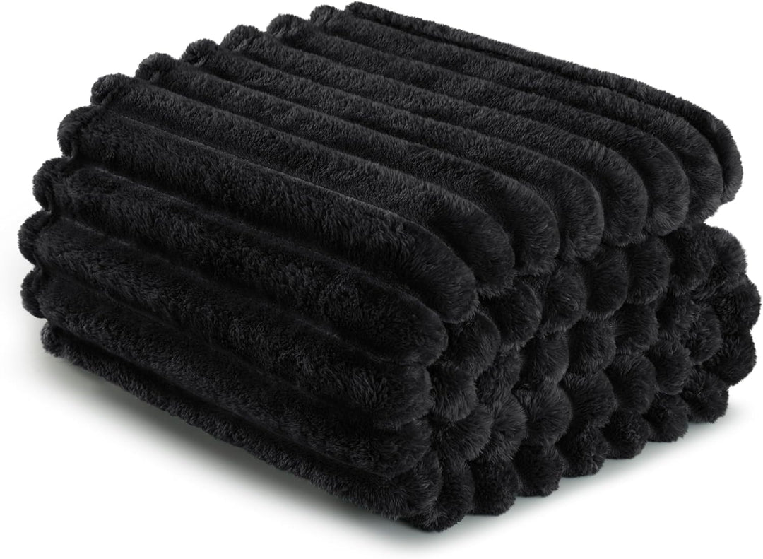 Super Soft Fleece Throw Blanket