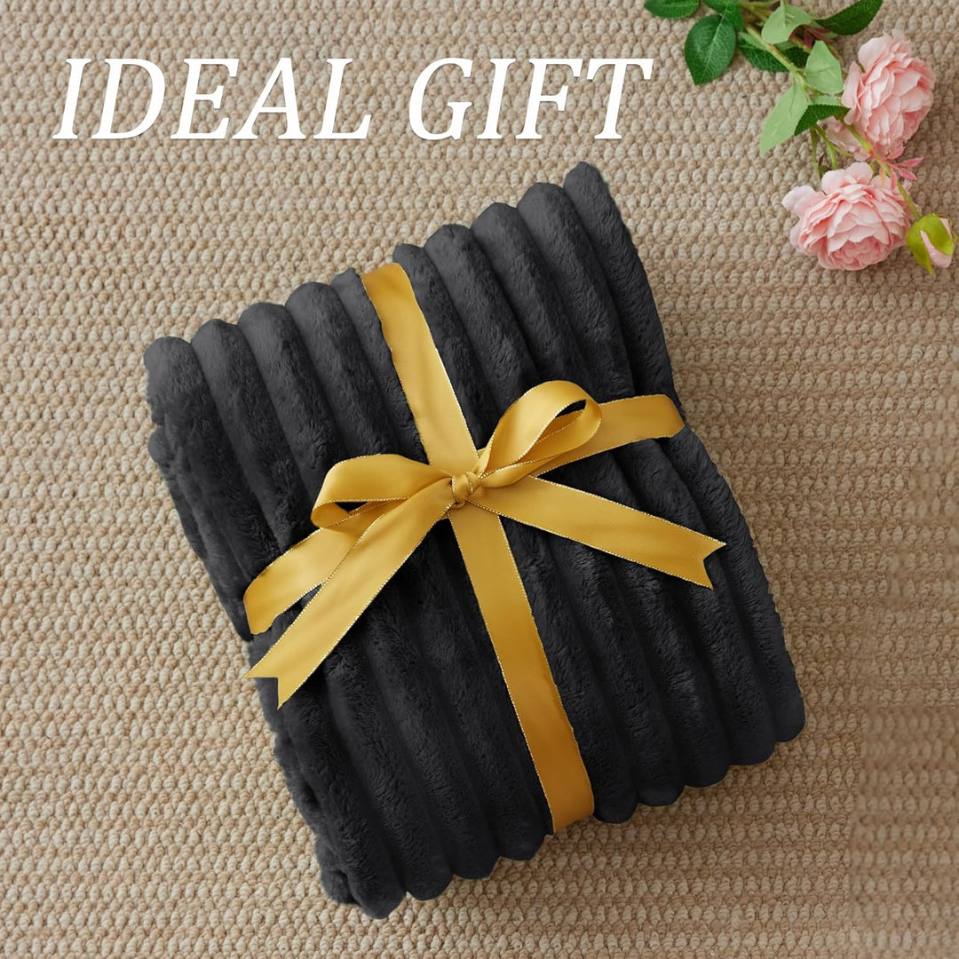 Super Soft Fleece Throw Blanket