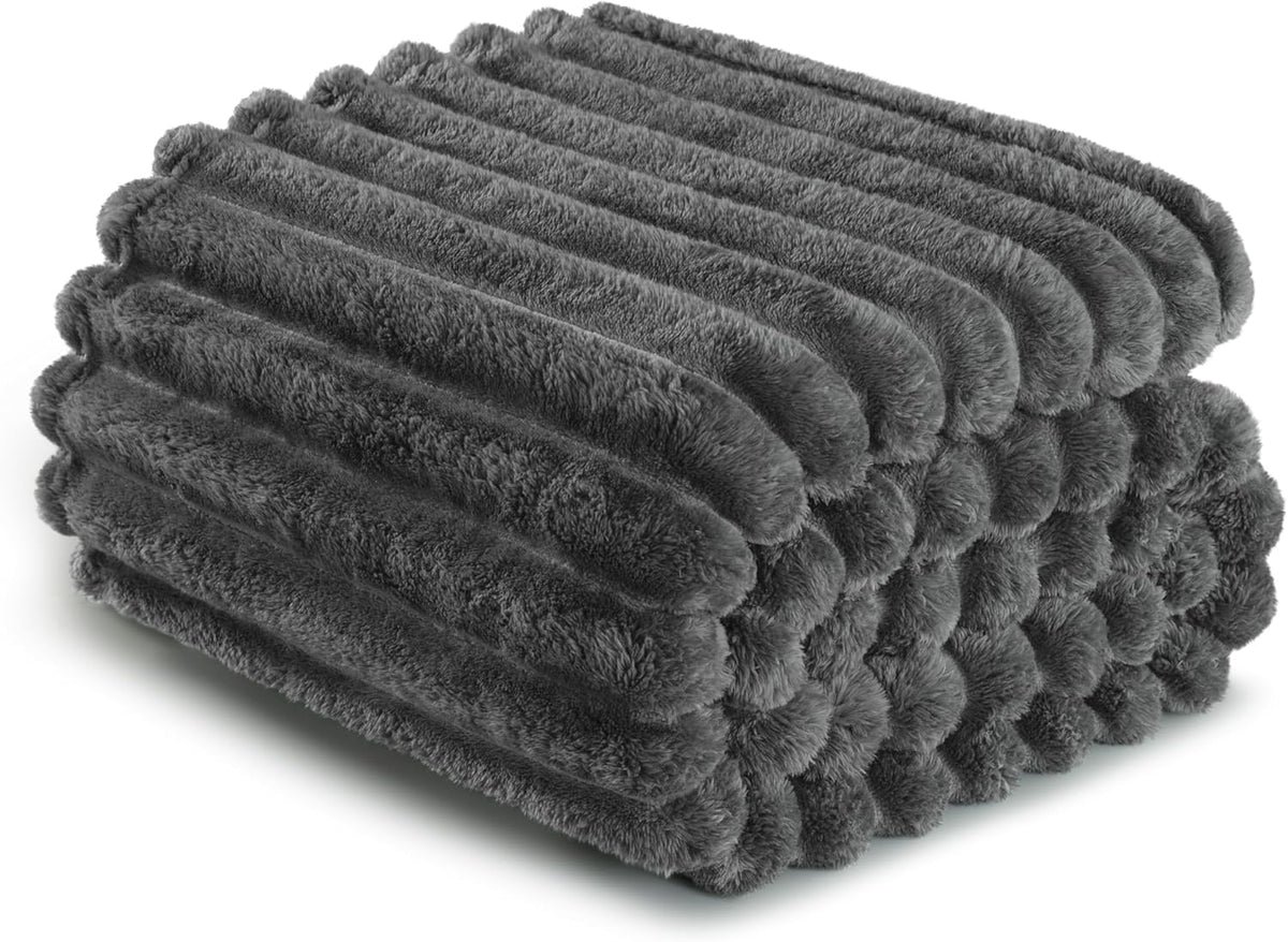 Super Soft Fleece Throw Blanket
